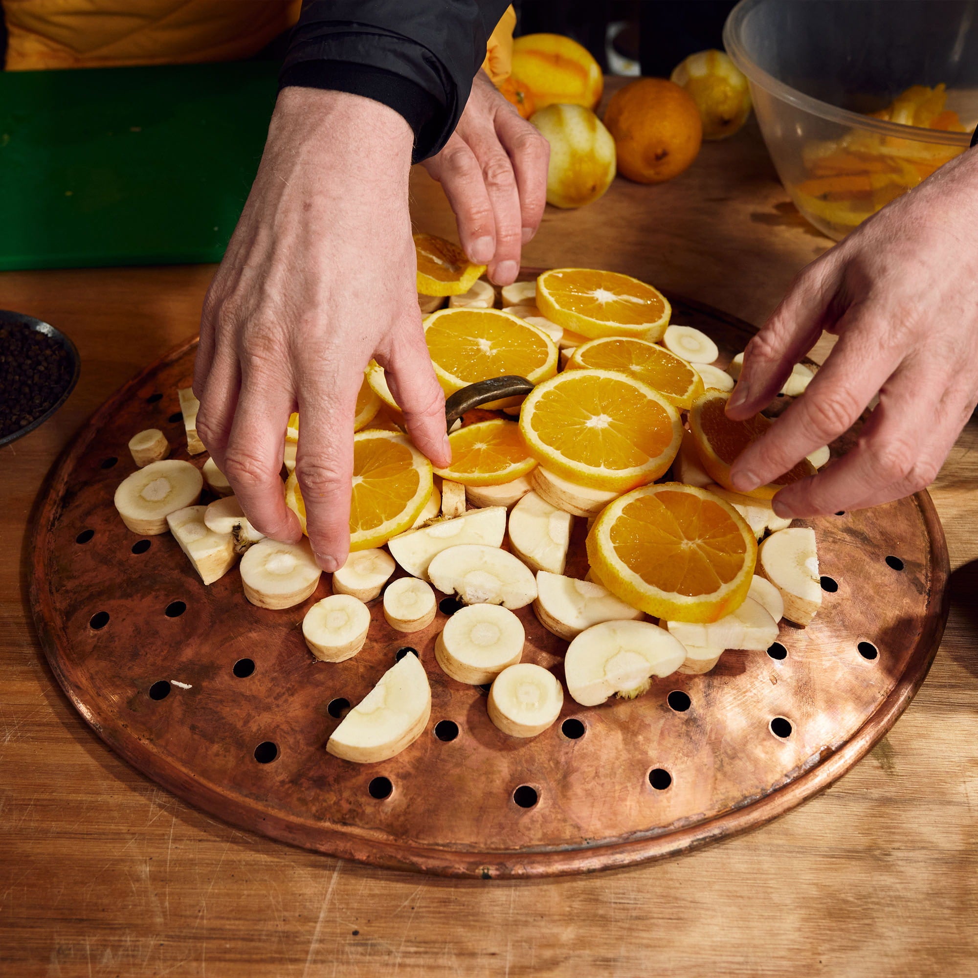James Gin Navy Strength botanicals | parsnip | orange